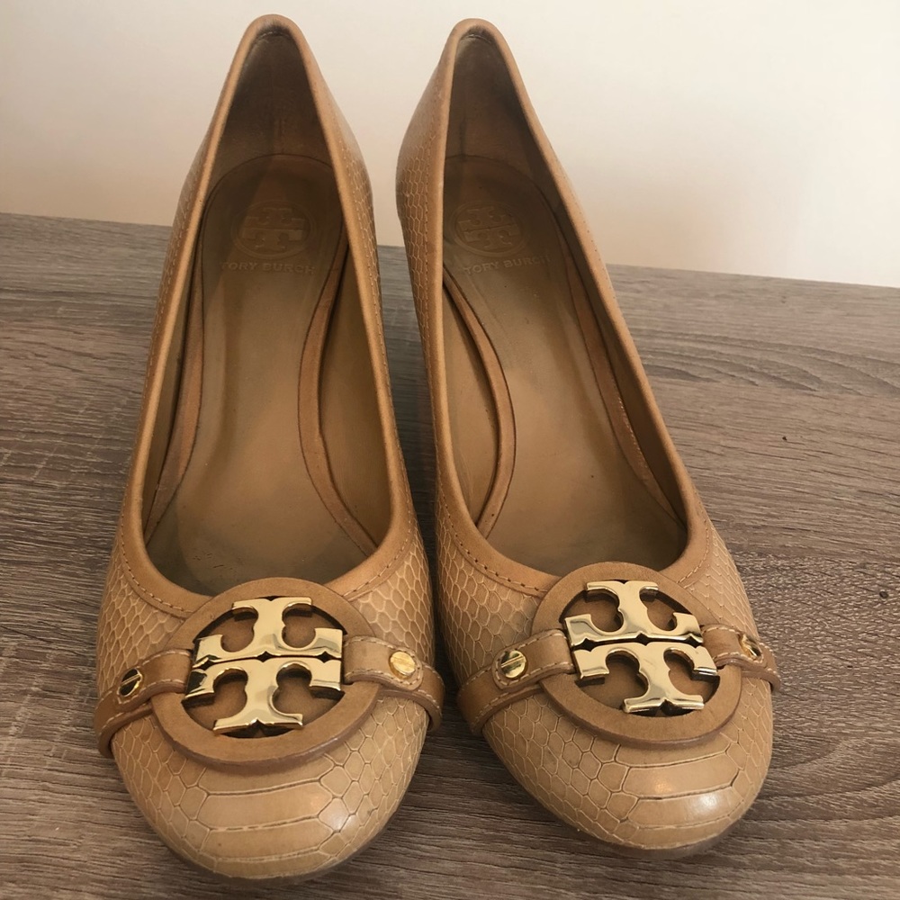 Nude pumps by Tory Burch with gold hardware